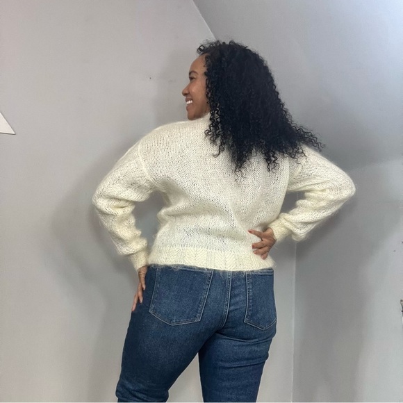 Vintage Talbot Mohair Cozy Fuzzy White Sweater Knit Boho Ski Cabin Mockneck Boho - Picture 6 of 14